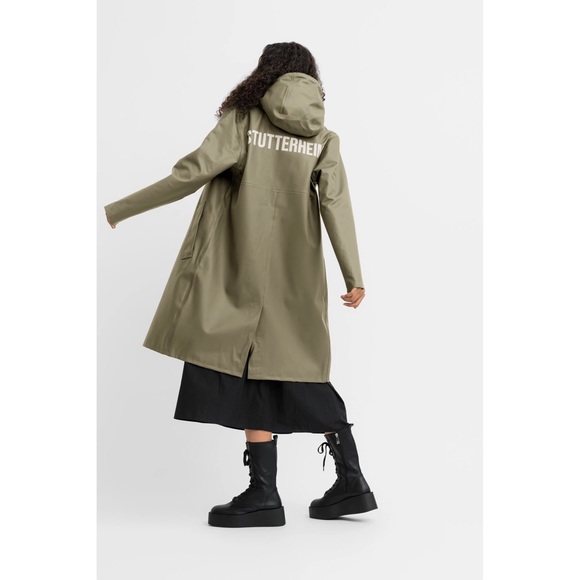 Stutterheim Jackets & Blazers - NWT STUTTERHEIM Stockholm Long Print Aloe